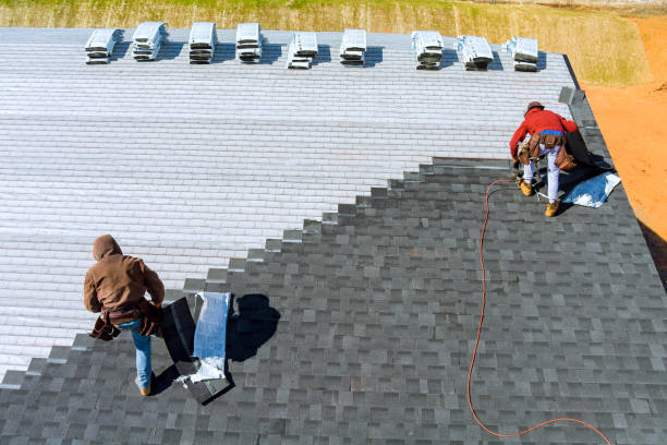 Best Commercial Roofing Services  in Iola, WI