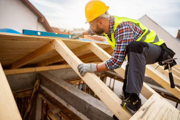 Best Metal Roofing Contractor  in Iola, WI